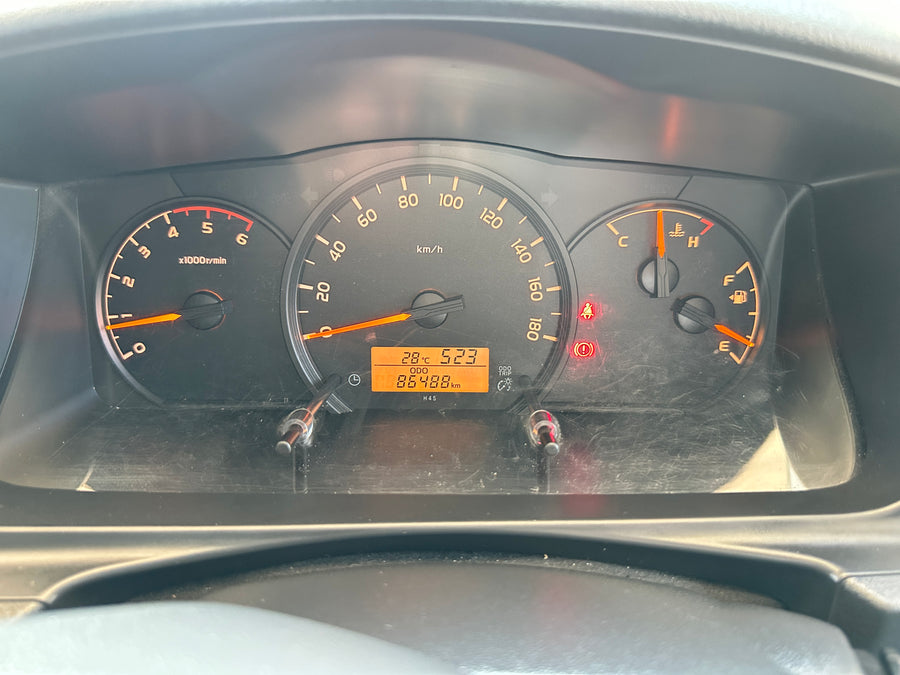 Toyota Commuter 3.0 MT ปี 2018  ราคา  799,000฿  ฮอ2917