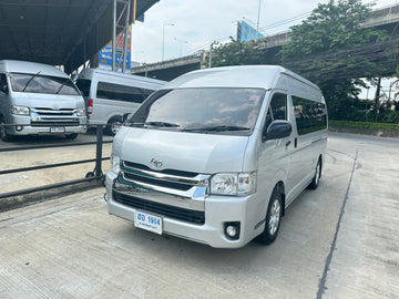 Toyota Commuter 3.0 Auto 2018 ราคา 879,000฿ ฮอ1904 