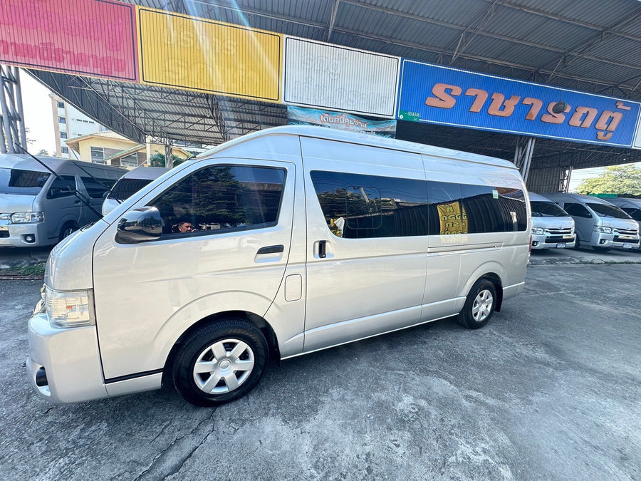 Toyota Commuter 3.0 MT 2018 ราคา  709,000 บาท ฮอ1482 