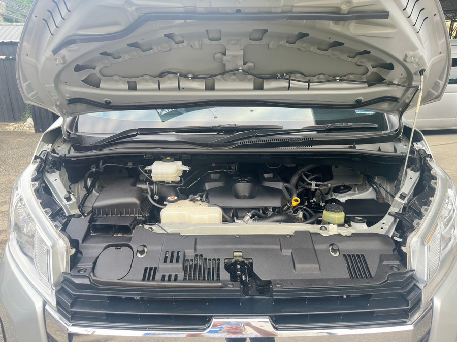 Toyota Commuter 2.8 MT 2020 ขาย 1,090,000  บาท 1นข3151  ขายแล้ว