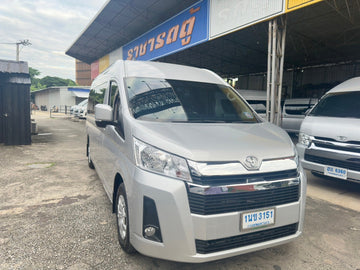 Toyota Commuter 2.8 MT 2020 ขาย 1,090,000  บาท 1นข3151  ขายแล้ว