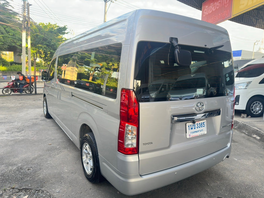 Toyota Commuter 2.8 Auto ปี 2020 ขาย 1,170,000 ฿ 1นข3365