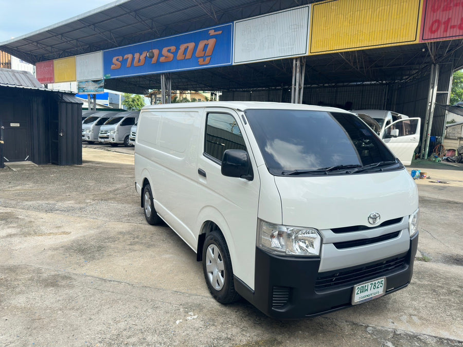 Toyota Hiace 3.0 MT 2019 (โม่งน้อย) ราคา 499,000฿ 2ฒผ 7825