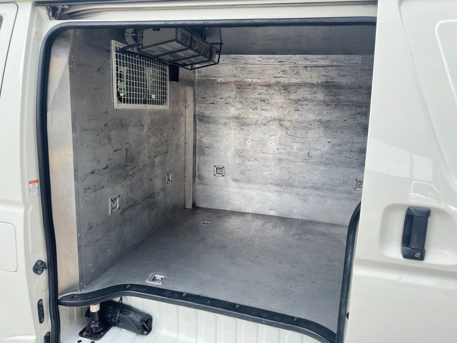 Toyota Hiace 3.0 MT 2019 (โม่งน้อย) ราคา 499,000฿ 2ฒผ 7825
