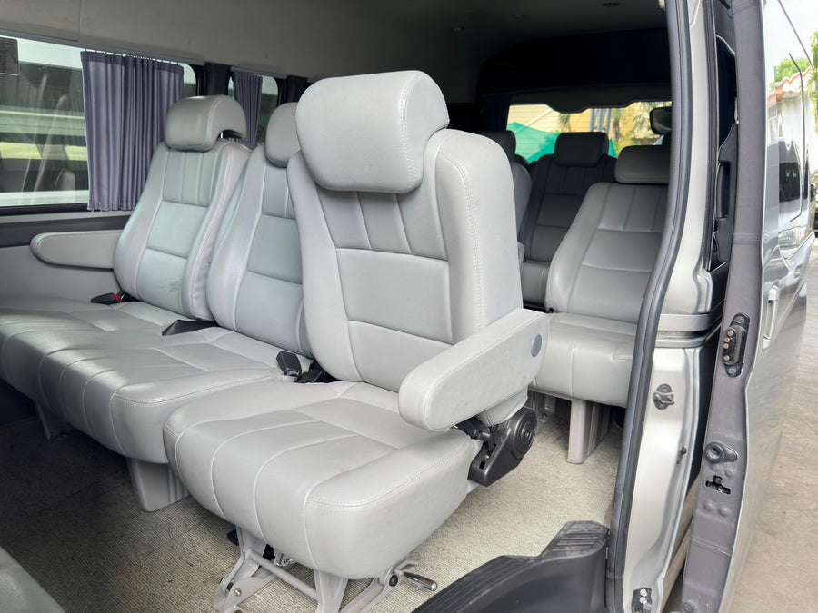 Toyota Commuter 2.8 Auto ปี 2020 ราคา 1,190,000