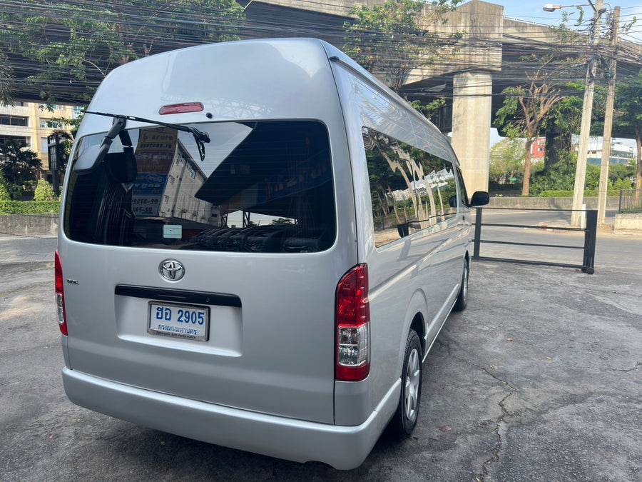 Toyota Commuter 3.0 MT 2018 ราคา 759,000 ฮอ2905