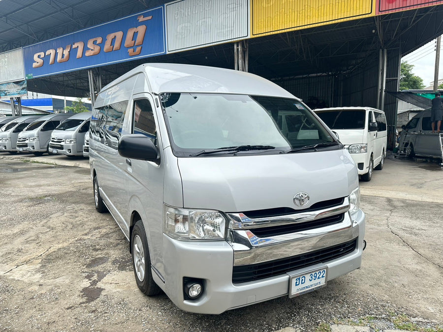Toyoya Commuter 3.0 MT 2018 ราคา 779,000  ฮอ3922  ขายแล้ว