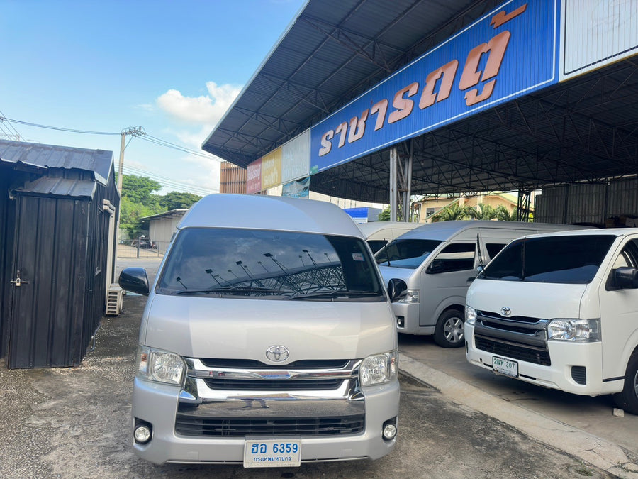 Toyota Commuter 3.0 เกียร์ ออโต้ ปี 2018จด2019 ขาย 879,000 ฮอ 6359