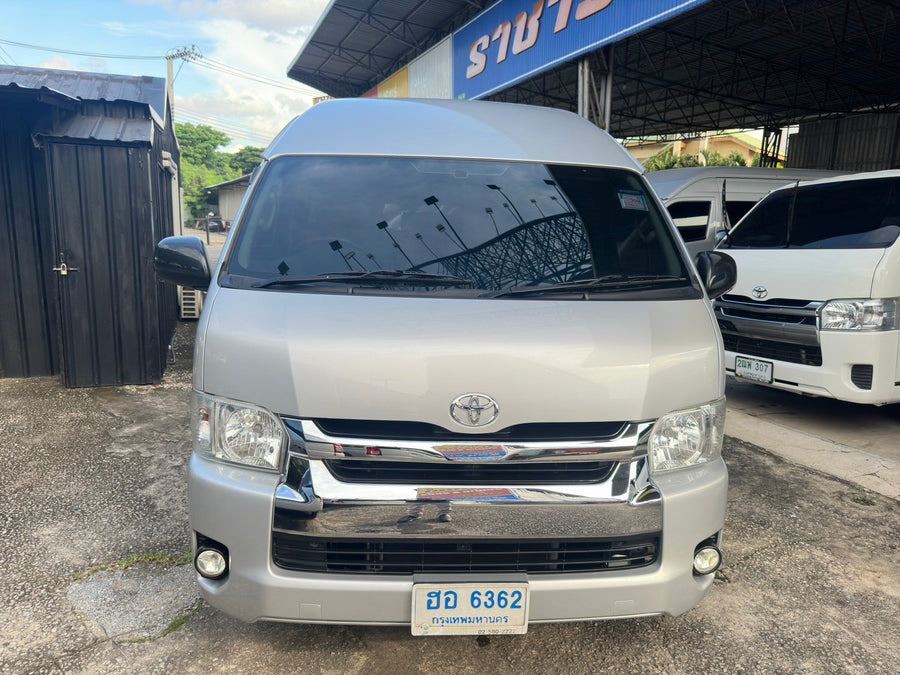 Toyota Commuter 3.0 เกียร์ออโต้ ปี 2018จด2019 ขาย 879,000 ฮอ 6362