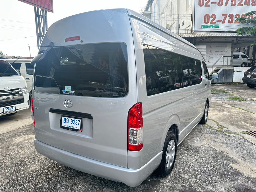 Toyota Commuter 3.0 MT 2019 ไมล์ 3 หมื่นโล แท้ ขาย 819,000 ฮอ 9237