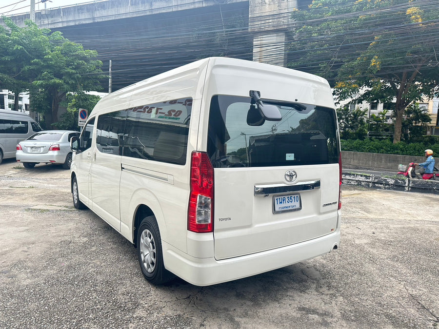 Toyota Commuter 2.8 Auto 2021 ราคา 1,190,000 1นค3510